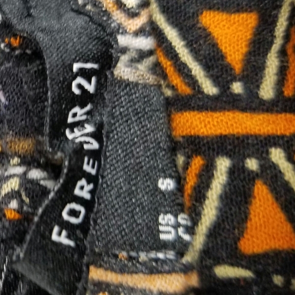 Pattern shorts - Picture 2 of 3